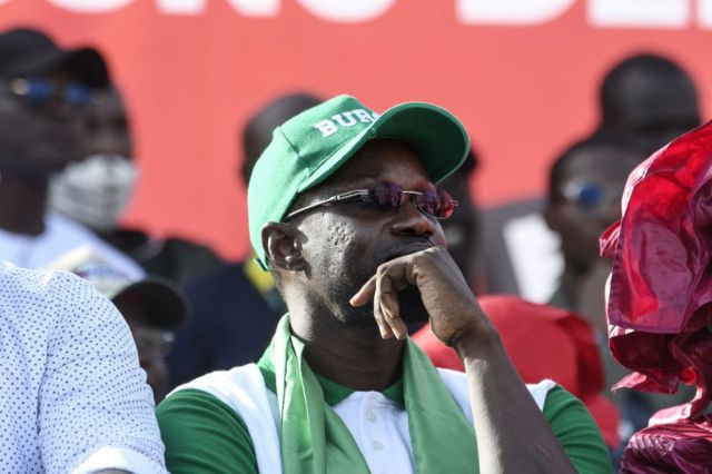 Sénégal : Ousmane Sonko condamné par contumace à 2 ans de prison ferme pour "corruption de la jeunesse"